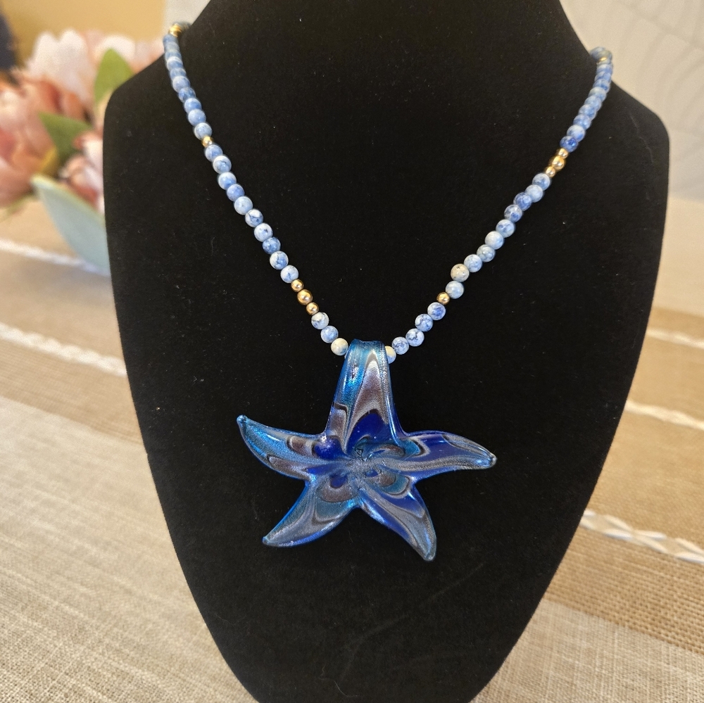 Blue Starfish Pendant Necklace With Beaded Chain‎ And Magnetic Clasp